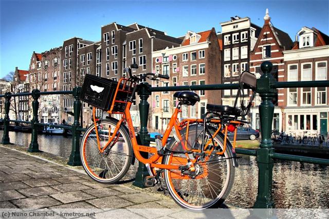 A bicla laranja