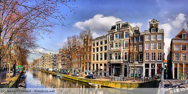 Canais de Amsterdão