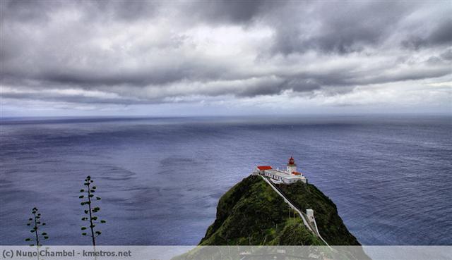 Farol de Gonçalo Velho no lugar da Maia