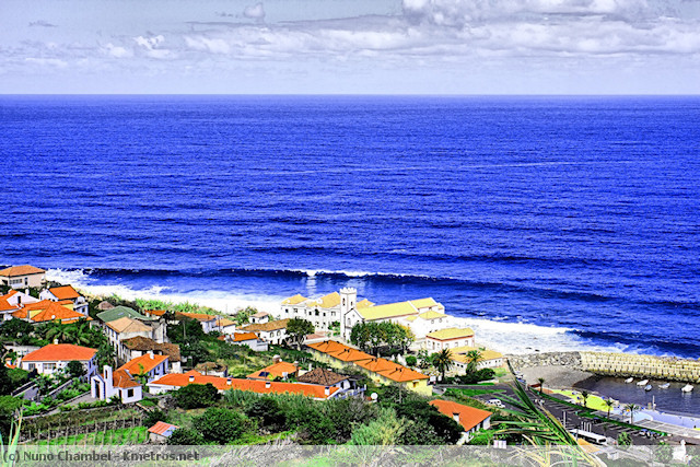 Mar em Ponta Delgada